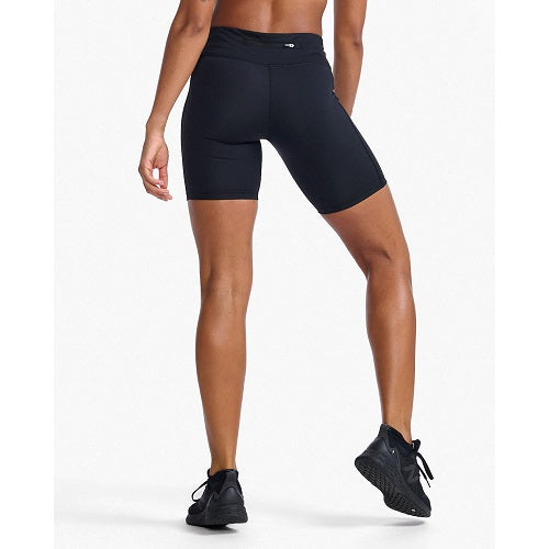 2XU Womens Aero Mid Rise 6 Inch Shorts Black/Silver Reflective