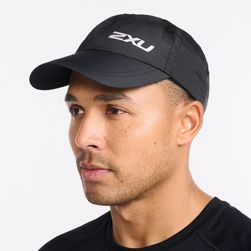 2XU Run Cap Black/White