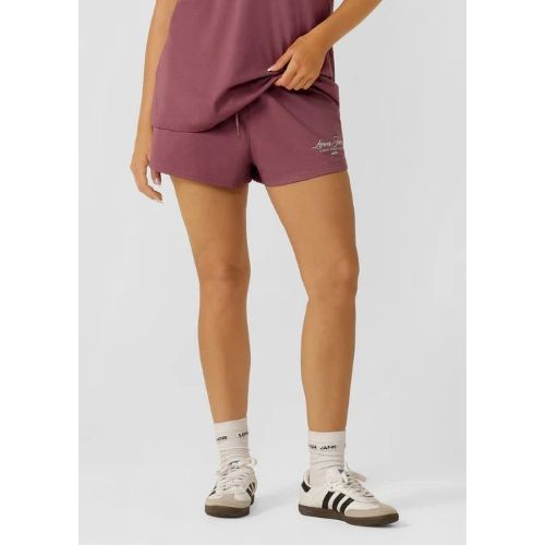 Lorna Jane Womens Luxe Athletic Relaxed Short Renaissance Rose
