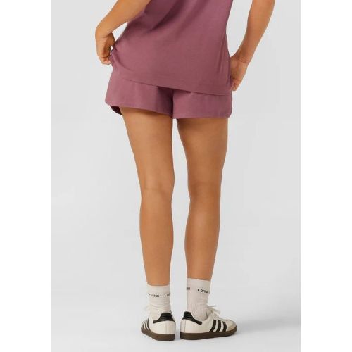 Lorna Jane Womens Luxe Athletic Relaxed Short Renaissance Rose