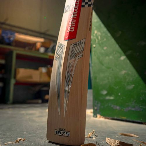 Gray Nicolls Nova 4.0 700 Cricket Bat
