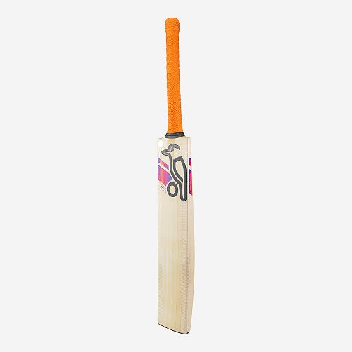 Kooka Aura Pro 7.0 Junior Cricket Bat