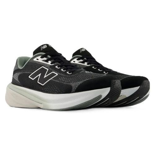 New Balance Mens Fresh Foam M860V15 2E Black/Bayberry