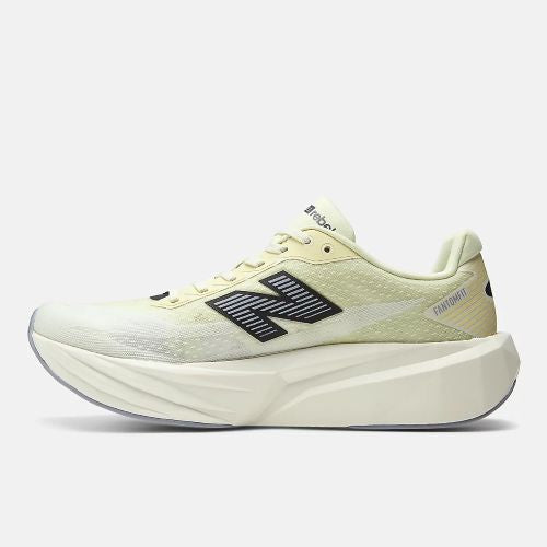 New Balance Mens FuelCell Rebel v5 Pistachio Butter/Digital Mist