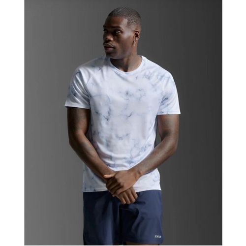 2XU Mens Aero Tee Blue Marble/Black Reflective