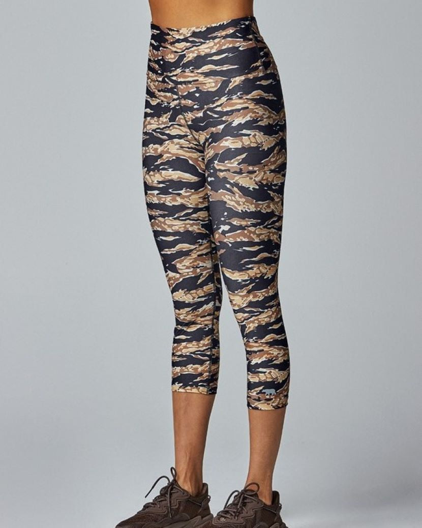 Running Bare Womens Fight Club 3/4 Tight Liza